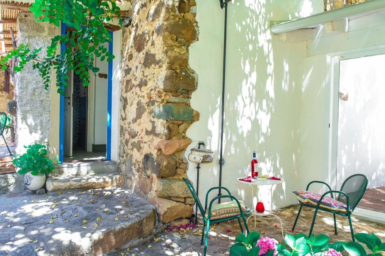 La Corte del Carrubo Bari Sardo Exterior foto