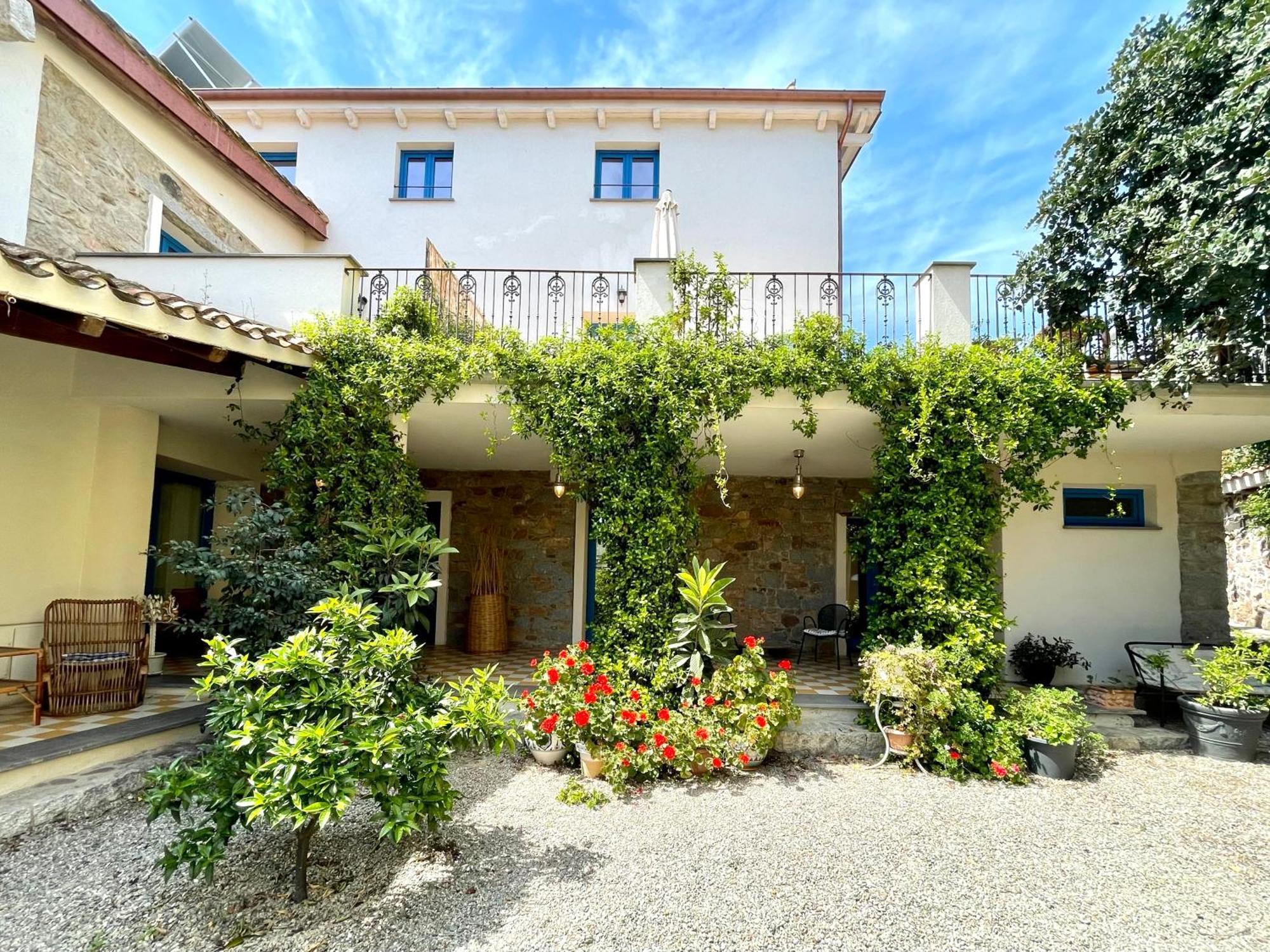 La Corte del Carrubo Bari Sardo Exterior foto